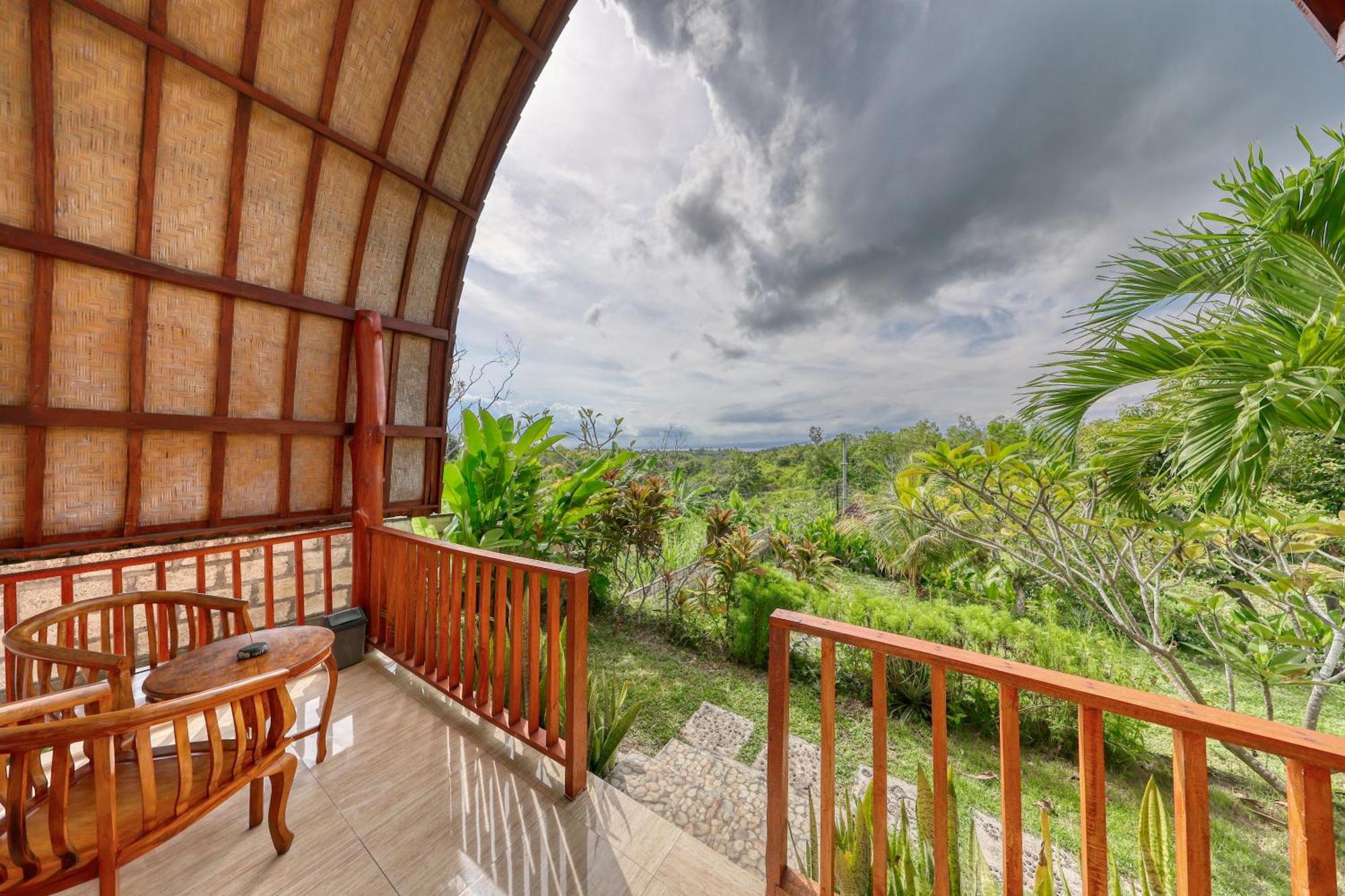 Bagia Bungalows Batumadeg Exterior photo
